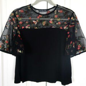 Floral Embroidered Mesh Blouse Size Medium